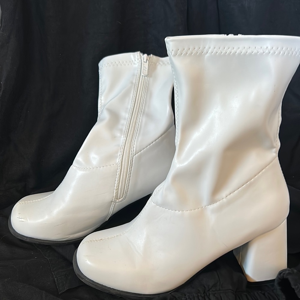 White Go go style boots
